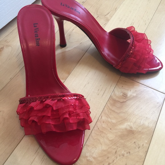 Shoes - Red La Vie en Rose Heels (Brand New)